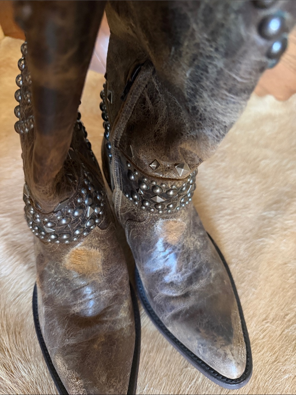 Old Gringo Brown Studded Heeled Cowboy Boots - Picture 7 of 8